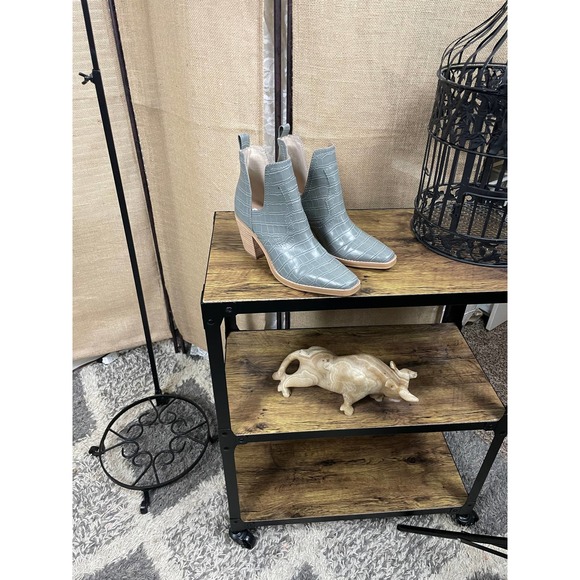 Steve Madden Shoes - Steve Madden Blue Crocodile GRAVLEY Booties Sz 7.5